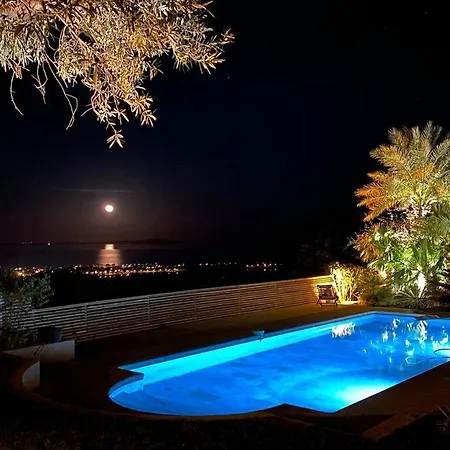 D'exception Vue Piscine Jacuzzi U Apartment *