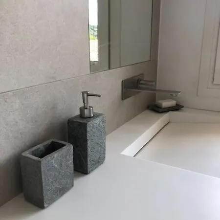 D'exception Vue Piscine Jacuzzi U Apartment *